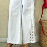 Wideleg Blanco Con Detalles en Guipiur